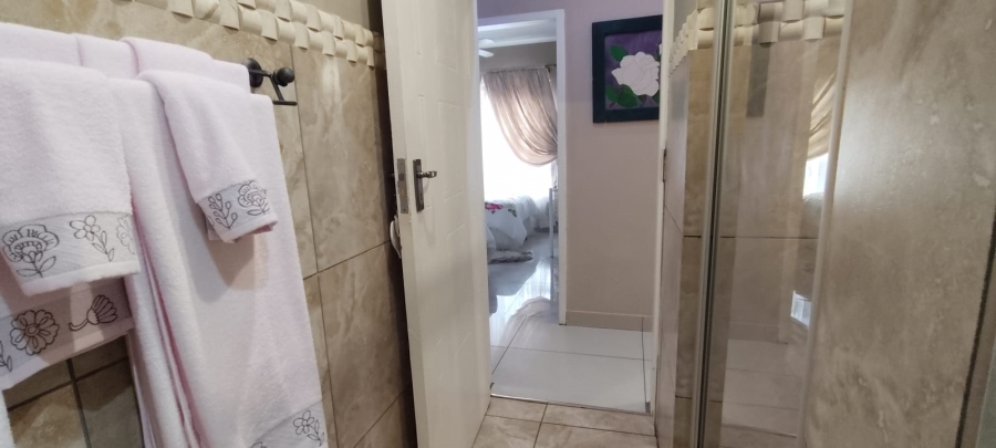 5 Bedroom Property for Sale in Culemborg Park Gauteng