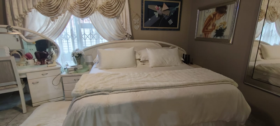 5 Bedroom Property for Sale in Culemborg Park Gauteng