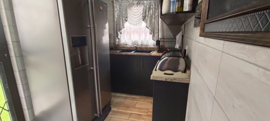 5 Bedroom Property for Sale in Culemborg Park Gauteng