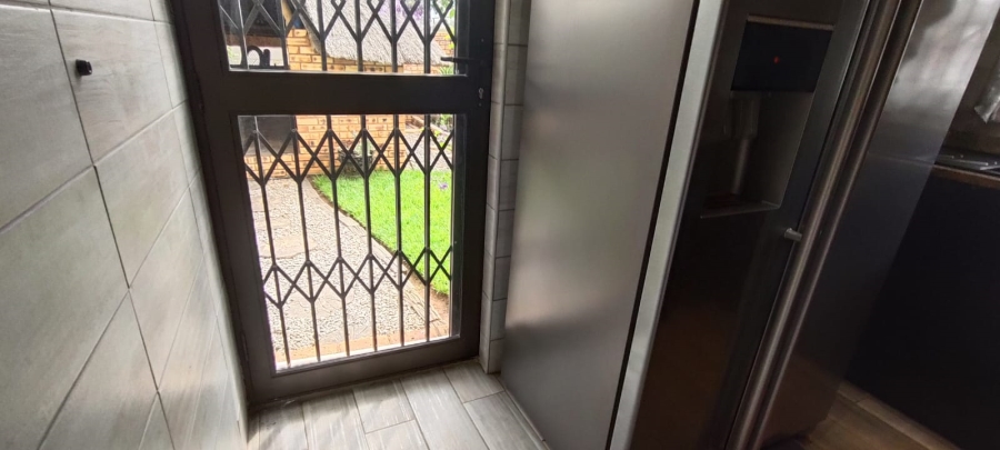 5 Bedroom Property for Sale in Culemborg Park Gauteng