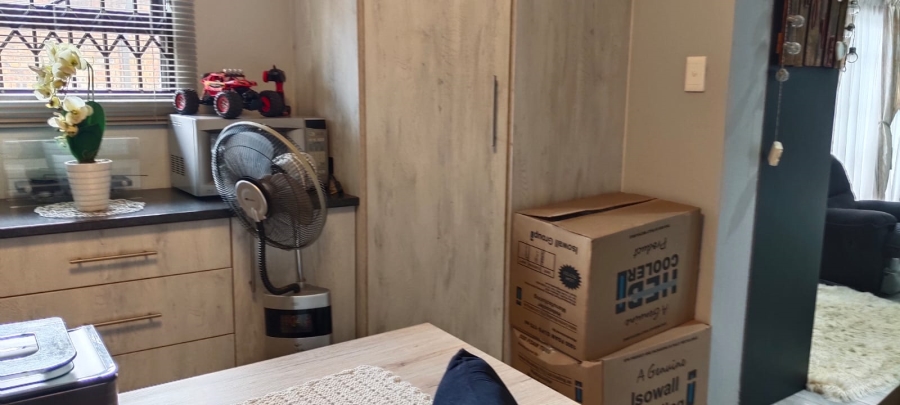 5 Bedroom Property for Sale in Culemborg Park Gauteng