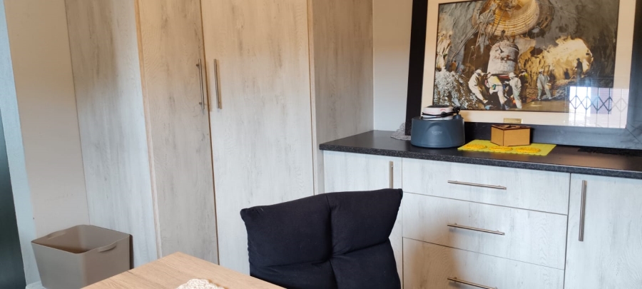 5 Bedroom Property for Sale in Culemborg Park Gauteng