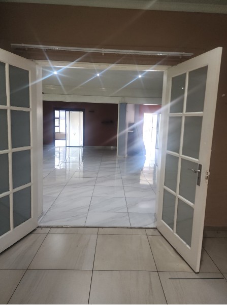 To Let 4 Bedroom Property for Rent in Bramley Gauteng