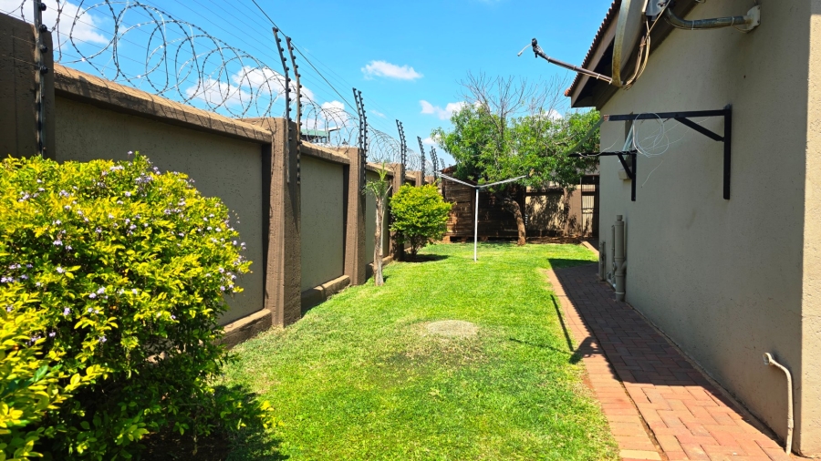 3 Bedroom Property for Sale in Doornpoort Gauteng