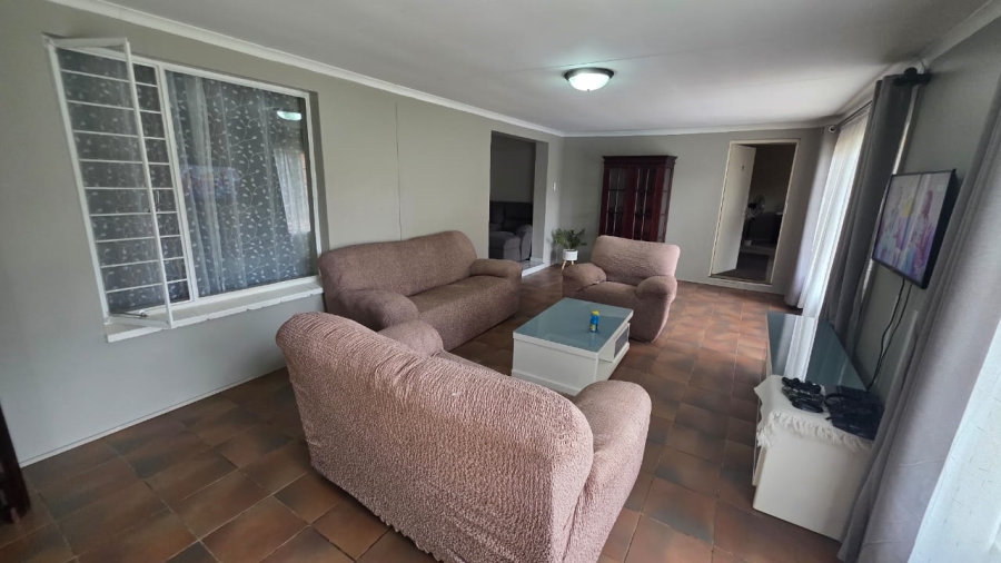 4 Bedroom Property for Sale in Doornpoort Gauteng
