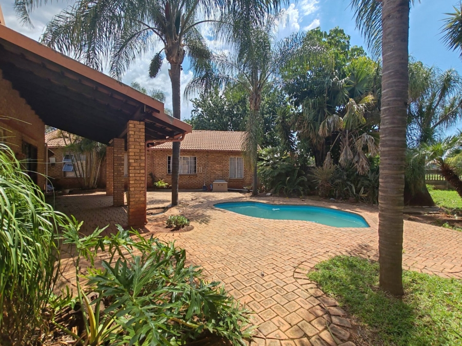 3 Bedroom Property for Sale in Doornpoort Gauteng