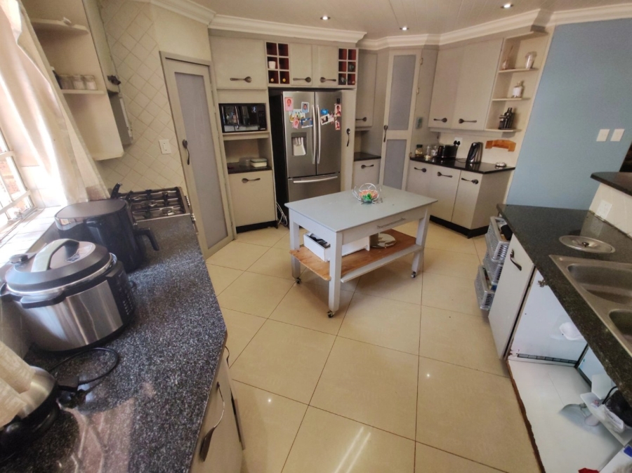 3 Bedroom Property for Sale in Doornpoort Gauteng