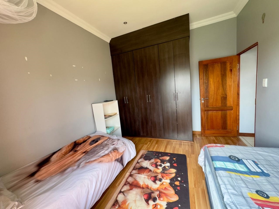 To Let 4 Bedroom Property for Rent in Midstream Hill Gauteng