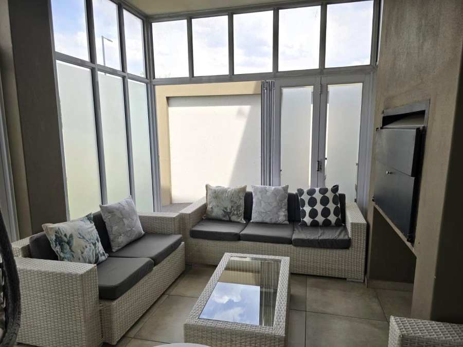 To Let 3 Bedroom Property for Rent in Midstream Meadows Gauteng