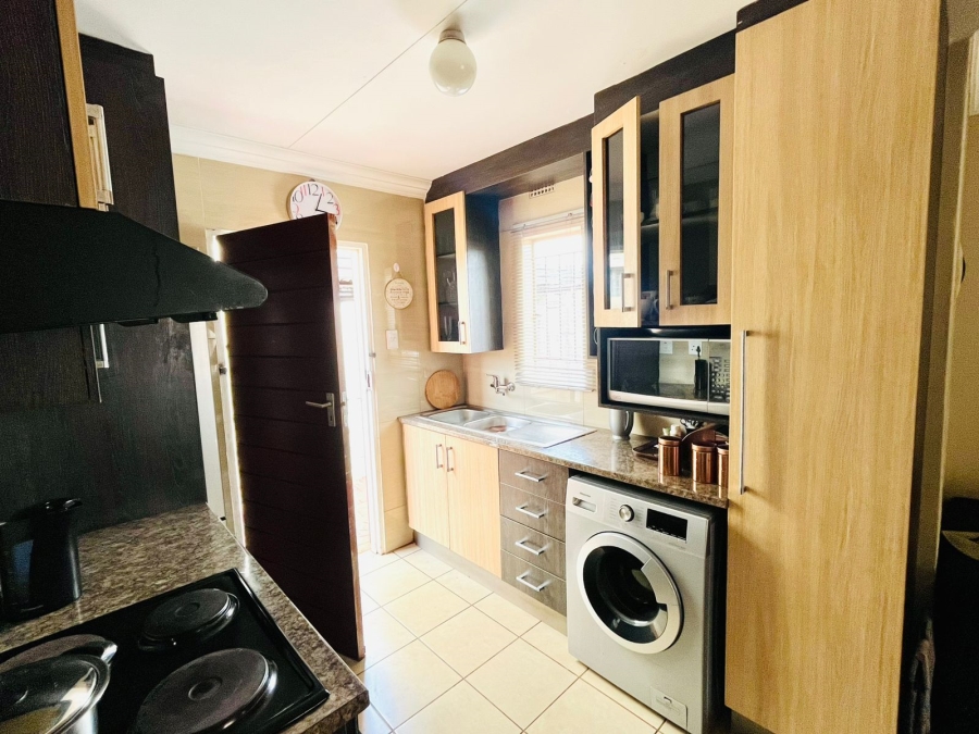 2 Bedroom Property for Sale in Sky City Gauteng