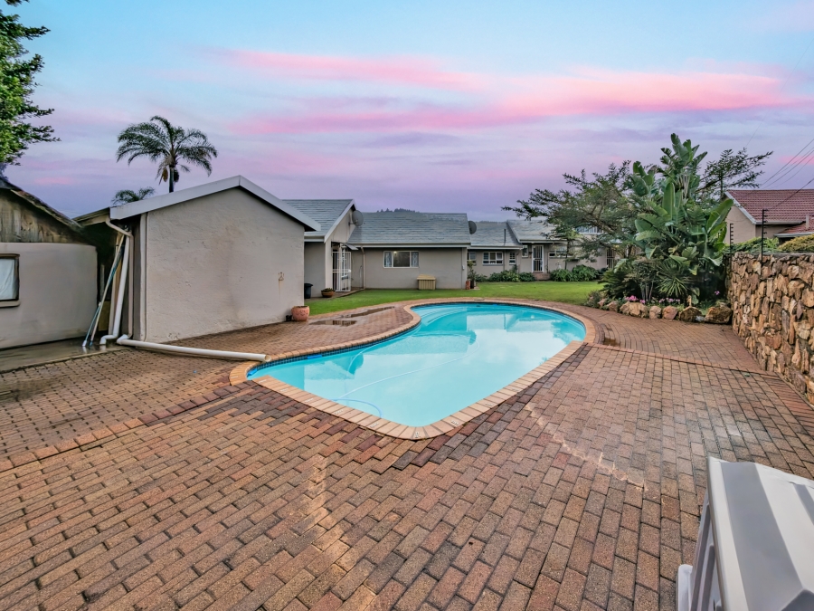 4 Bedroom Property for Sale in Noordheuwel Gauteng