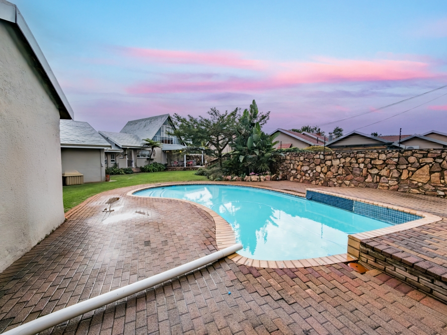 4 Bedroom Property for Sale in Noordheuwel Gauteng