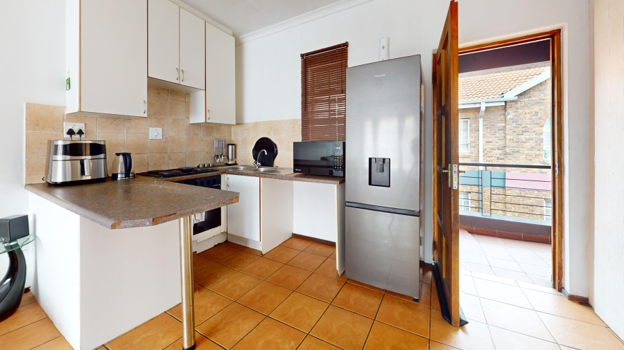 1 Bedroom Property for Sale in Ravenswood Gauteng