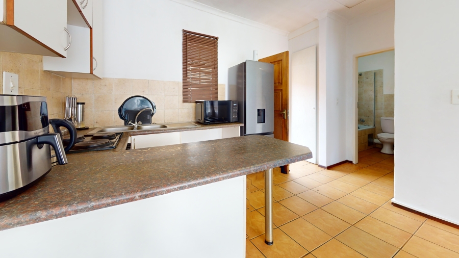 1 Bedroom Property for Sale in Ravenswood Gauteng