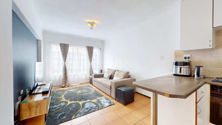 1 Bedroom Property for Sale in Ravenswood Gauteng