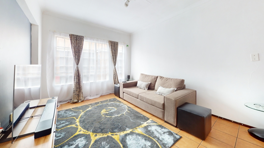 1 Bedroom Property for Sale in Ravenswood Gauteng