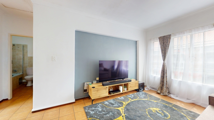 1 Bedroom Property for Sale in Ravenswood Gauteng