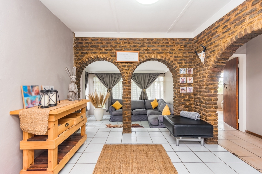 3 Bedroom Property for Sale in Boltonia Gauteng