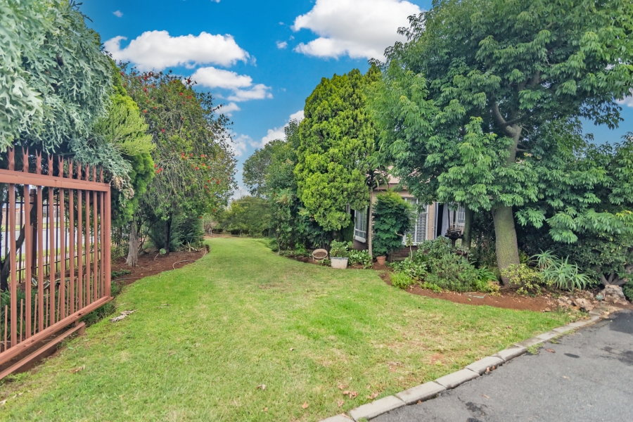 3 Bedroom Property for Sale in Boltonia Gauteng