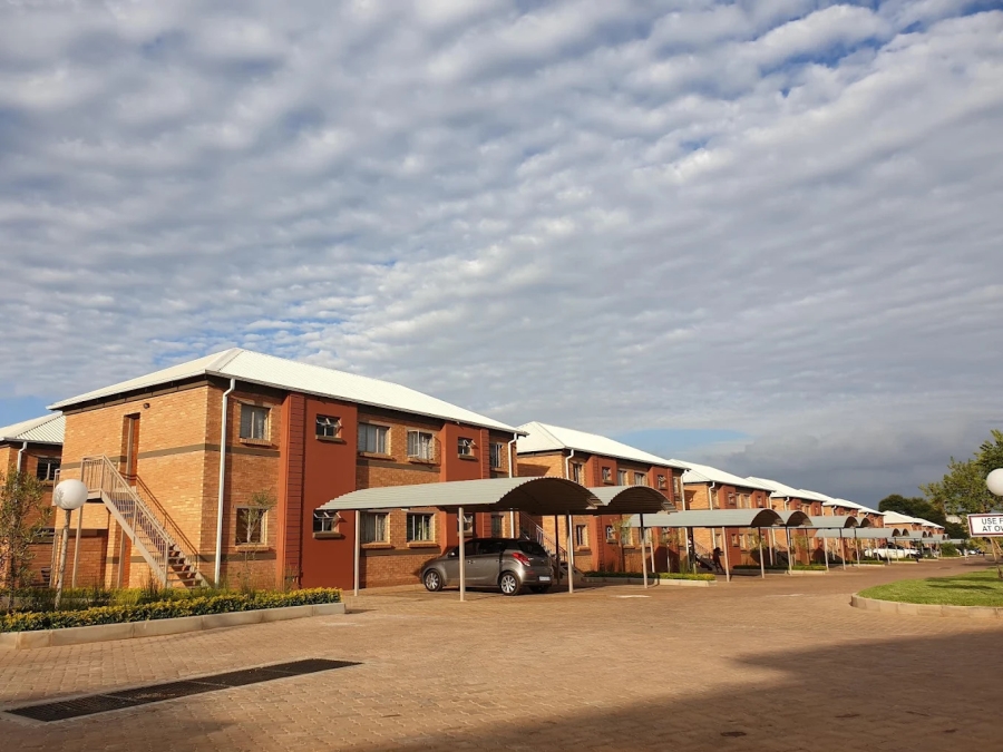 2 Bedroom Property for Sale in Andeon Gauteng