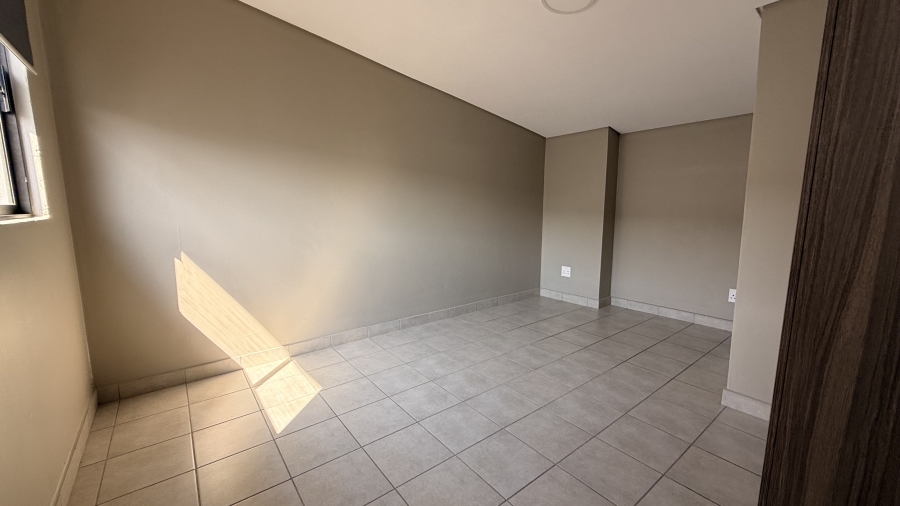 To Let 2 Bedroom Property for Rent in Rosebank Gauteng