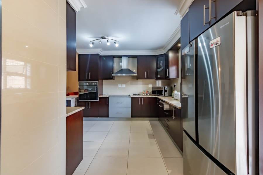 4 Bedroom Property for Sale in Noordwyk Gauteng