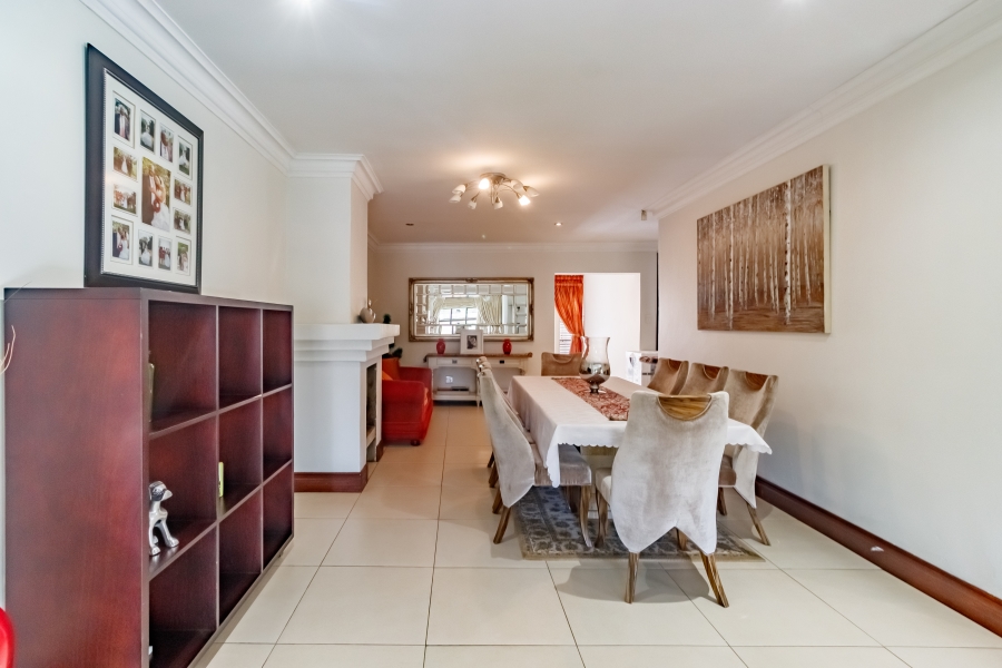 4 Bedroom Property for Sale in Noordwyk Gauteng