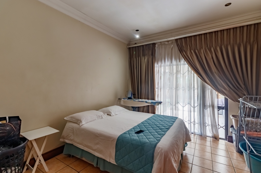 4 Bedroom Property for Sale in Noordwyk Gauteng