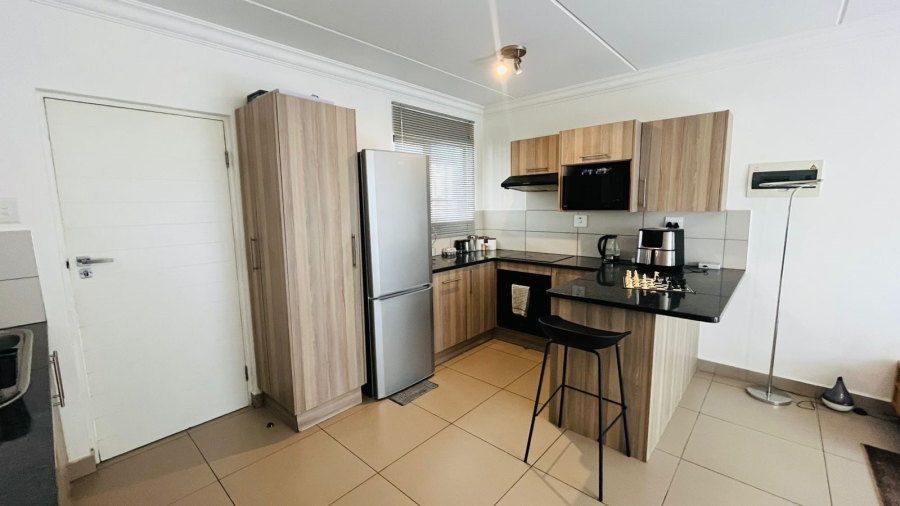 1 Bedroom Property for Sale in Chartwell Gauteng