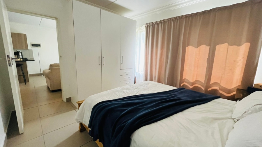 1 Bedroom Property for Sale in Chartwell Gauteng