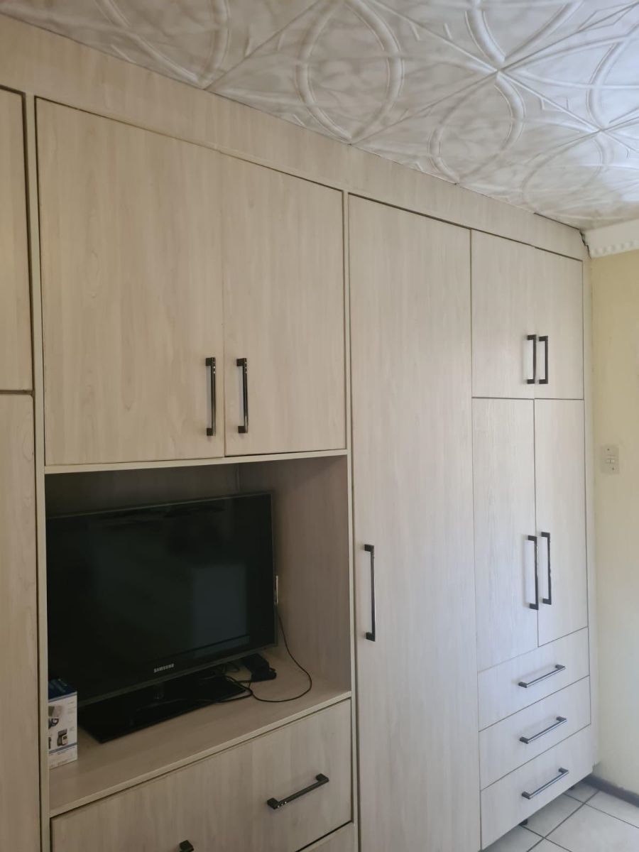 5 Bedroom Property for Sale in Mamelodi Sun Valley Gauteng