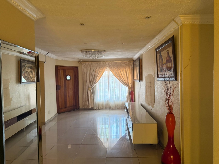 5 Bedroom Property for Sale in Mamelodi Sun Valley Gauteng