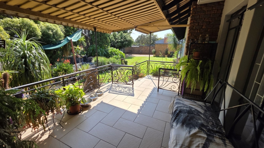 3 Bedroom Property for Sale in Magalieskruin Gauteng