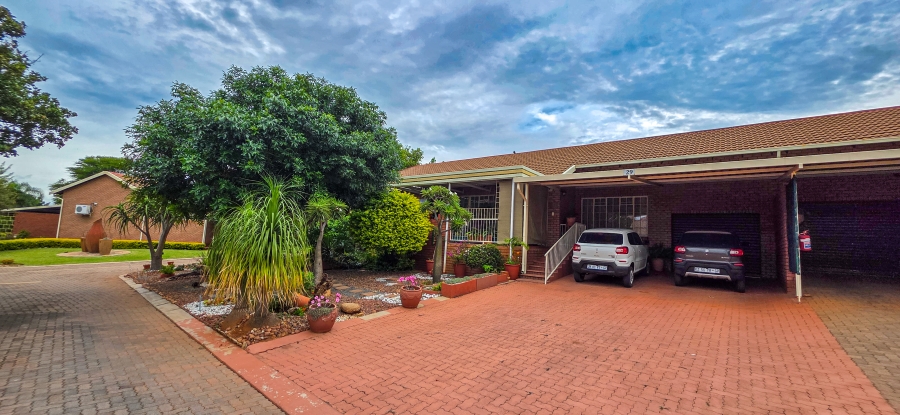 3 Bedroom Property for Sale in Montana Park Gauteng