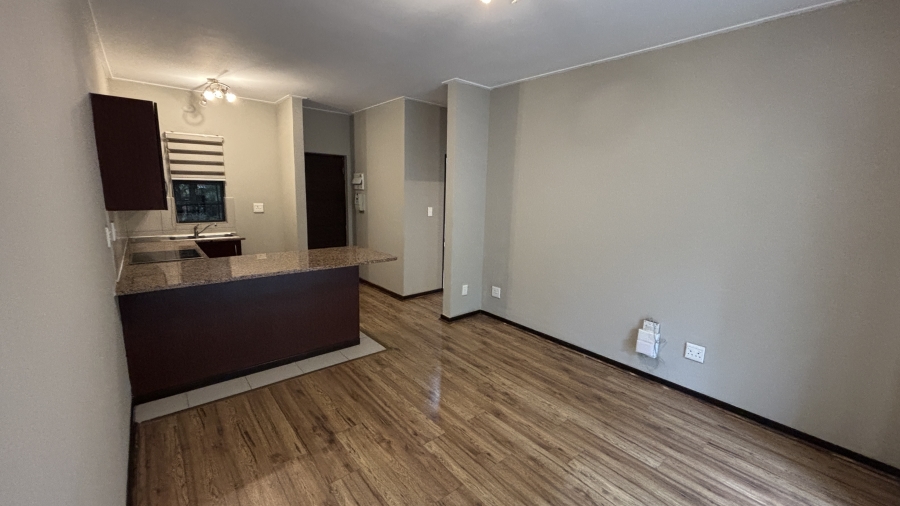 To Let 1 Bedroom Property for Rent in Jackal Creek Golf Estate Gauteng