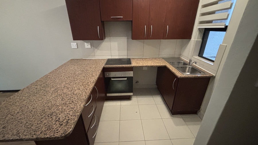 To Let 1 Bedroom Property for Rent in Jackal Creek Golf Estate Gauteng