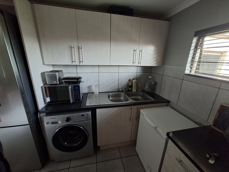 3 Bedroom Property for Sale in Parkrand Gauteng