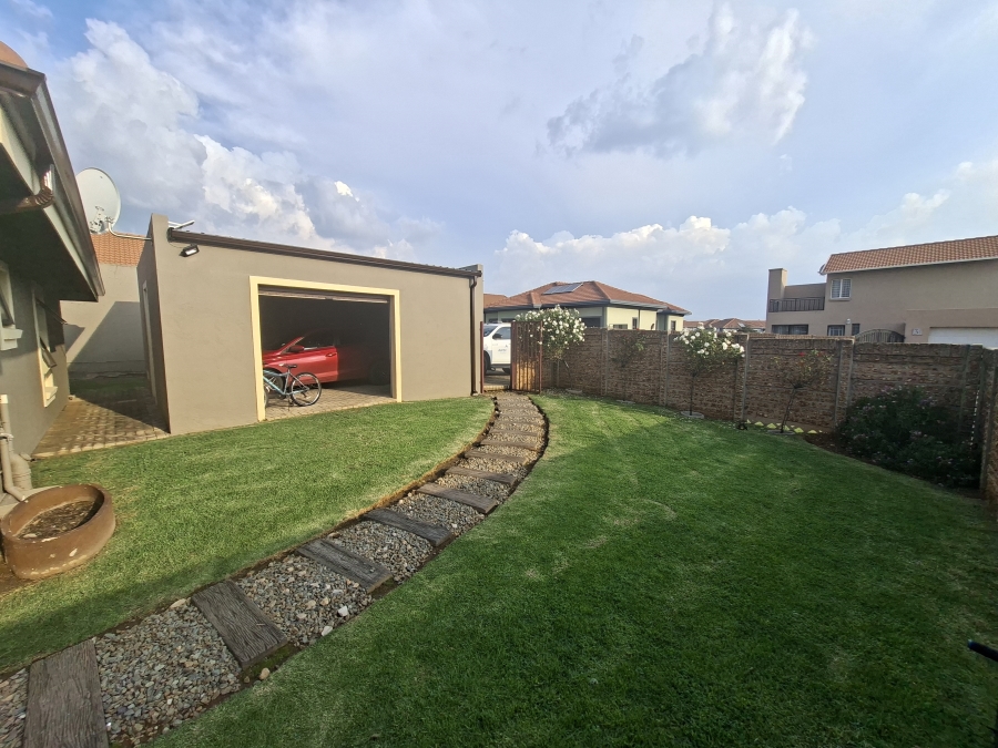 3 Bedroom Property for Sale in Parkrand Gauteng
