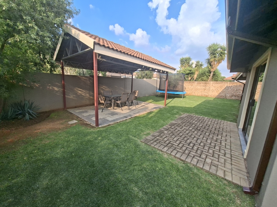3 Bedroom Property for Sale in Parkrand Gauteng