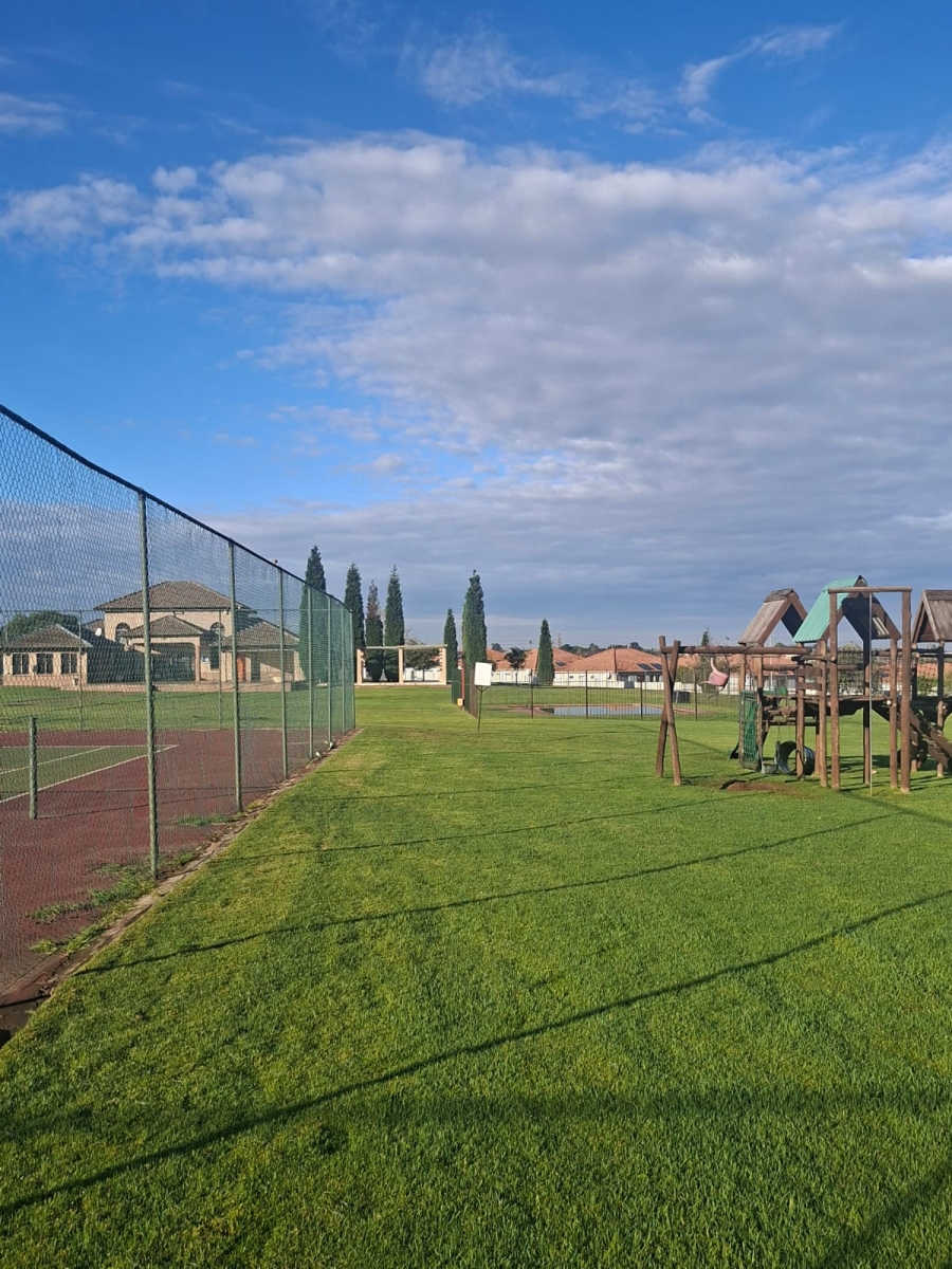 3 Bedroom Property for Sale in Parkrand Gauteng