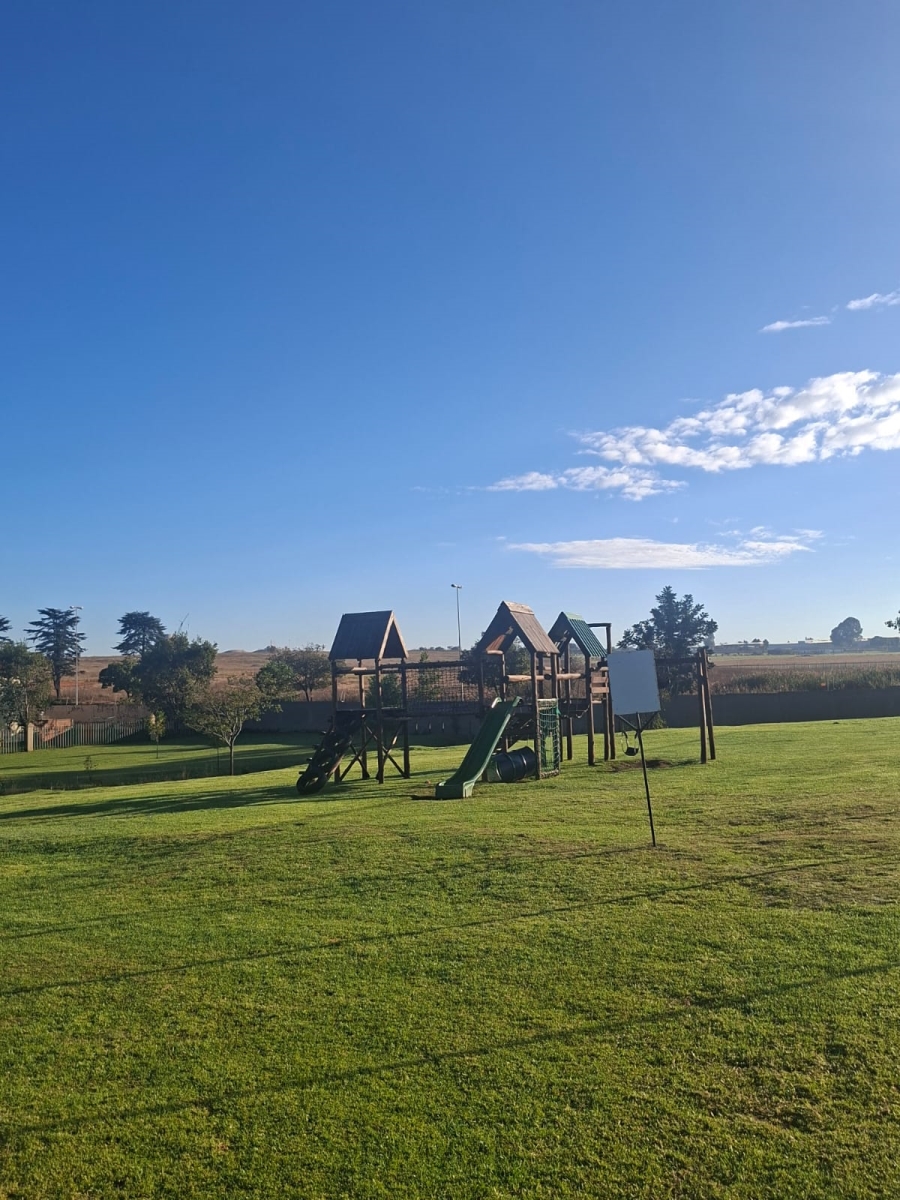 3 Bedroom Property for Sale in Parkrand Gauteng