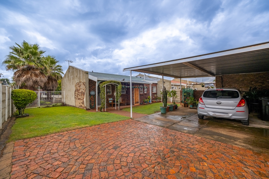 3 Bedroom Property for Sale in Florida Gauteng