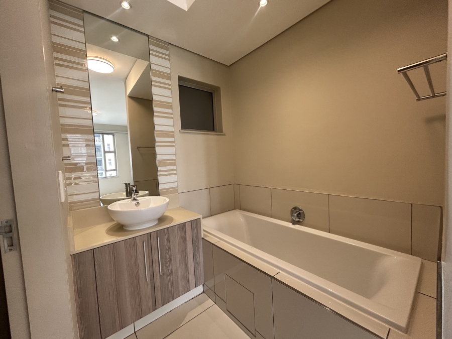 2 Bedroom Property for Sale in Rosebank Gauteng