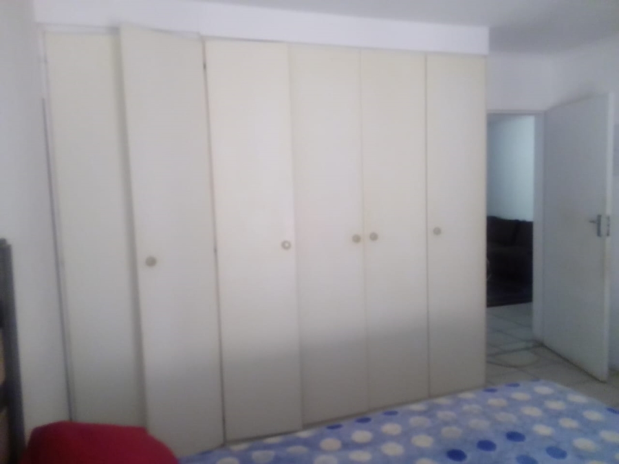 2 Bedroom Property for Sale in Groblerpark Gauteng