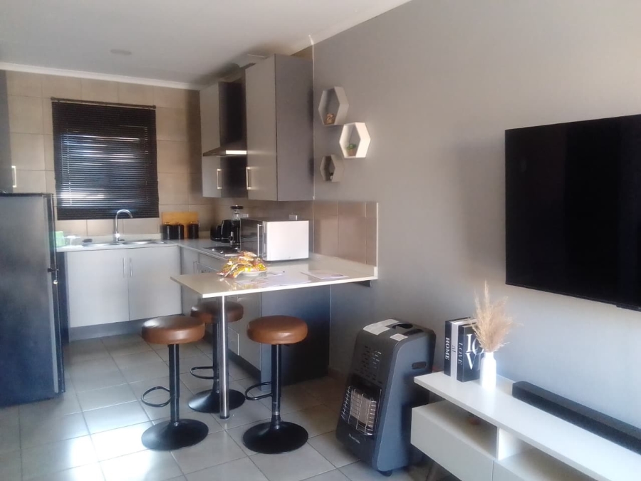 2 Bedroom Property for Sale in Groblerpark Gauteng