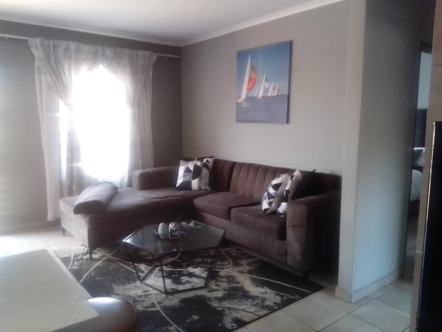 2 Bedroom Property for Sale in Groblerpark Gauteng