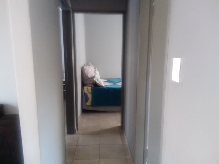 2 Bedroom Property for Sale in Groblerpark Gauteng