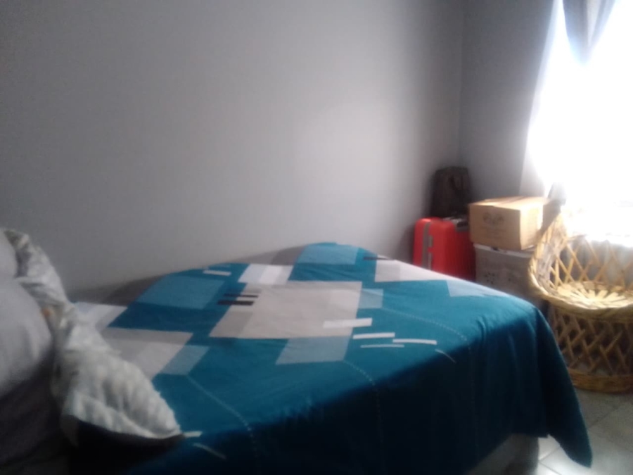 2 Bedroom Property for Sale in Groblerpark Gauteng