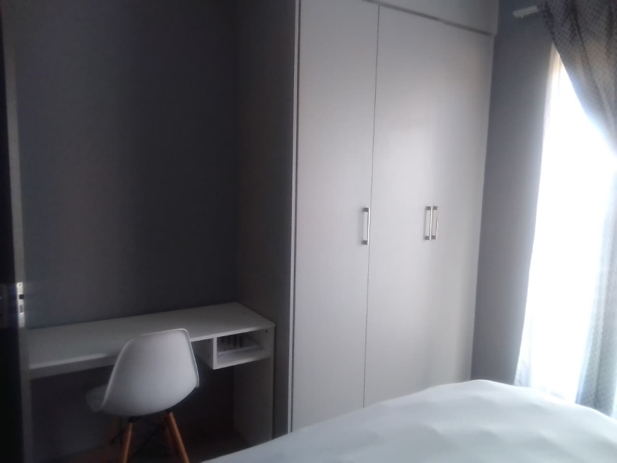 2 Bedroom Property for Sale in Groblerpark Gauteng