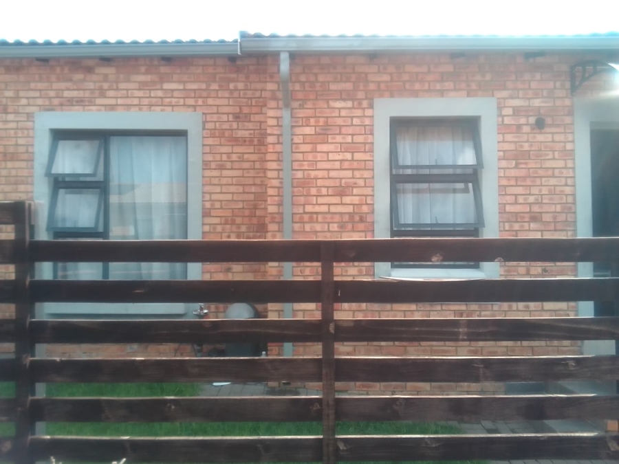 2 Bedroom Property for Sale in Groblerpark Gauteng